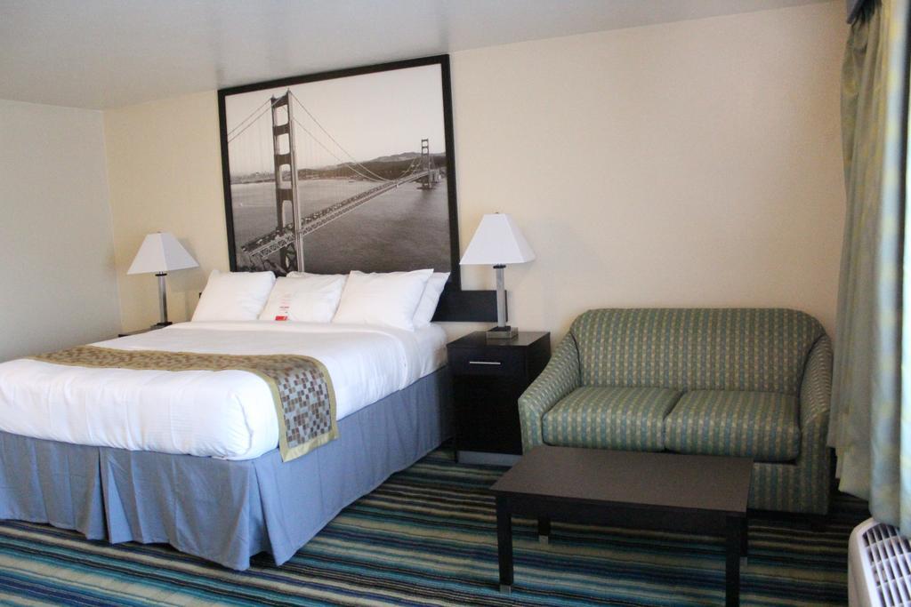 Super 8 By Wyndham Vallejo/napa Valley Hotel 3*