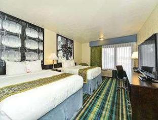 Super 8 By Wyndham Vallejo/napa Valley 3* Vallejo